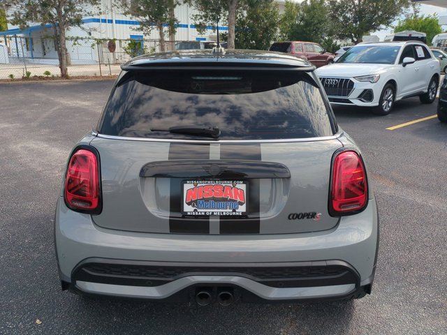 Used 2022 MINI Cooper S image 6