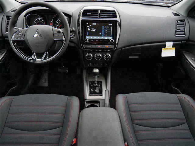 New 2025 Mitsubishi Outlander Sport SE image 7