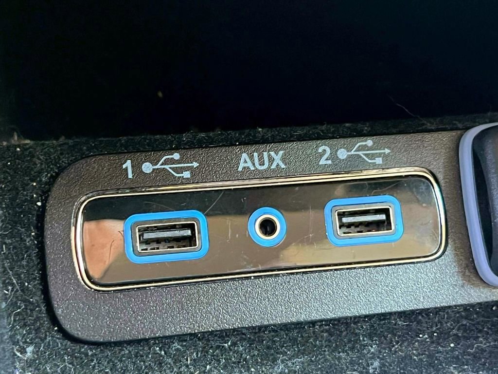 Certified 2022 Jeep Grand Cherokee Laredo E image 27