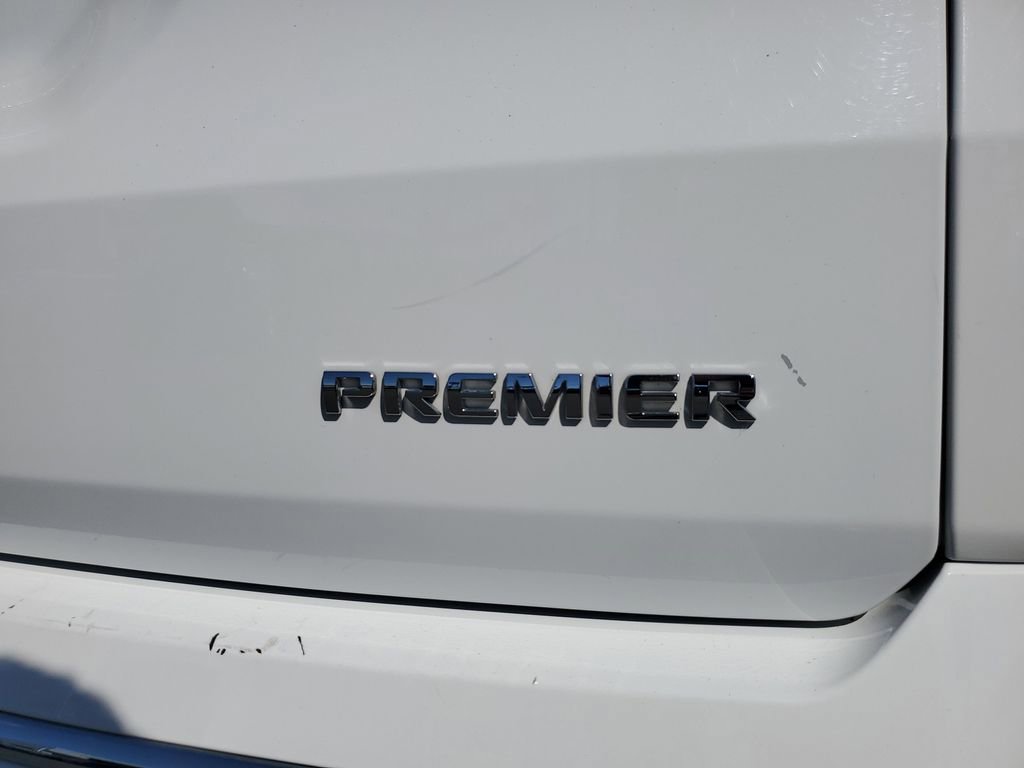 Used 2019 Chevrolet Traverse Premier w/ Driver Confidence II Package image 9