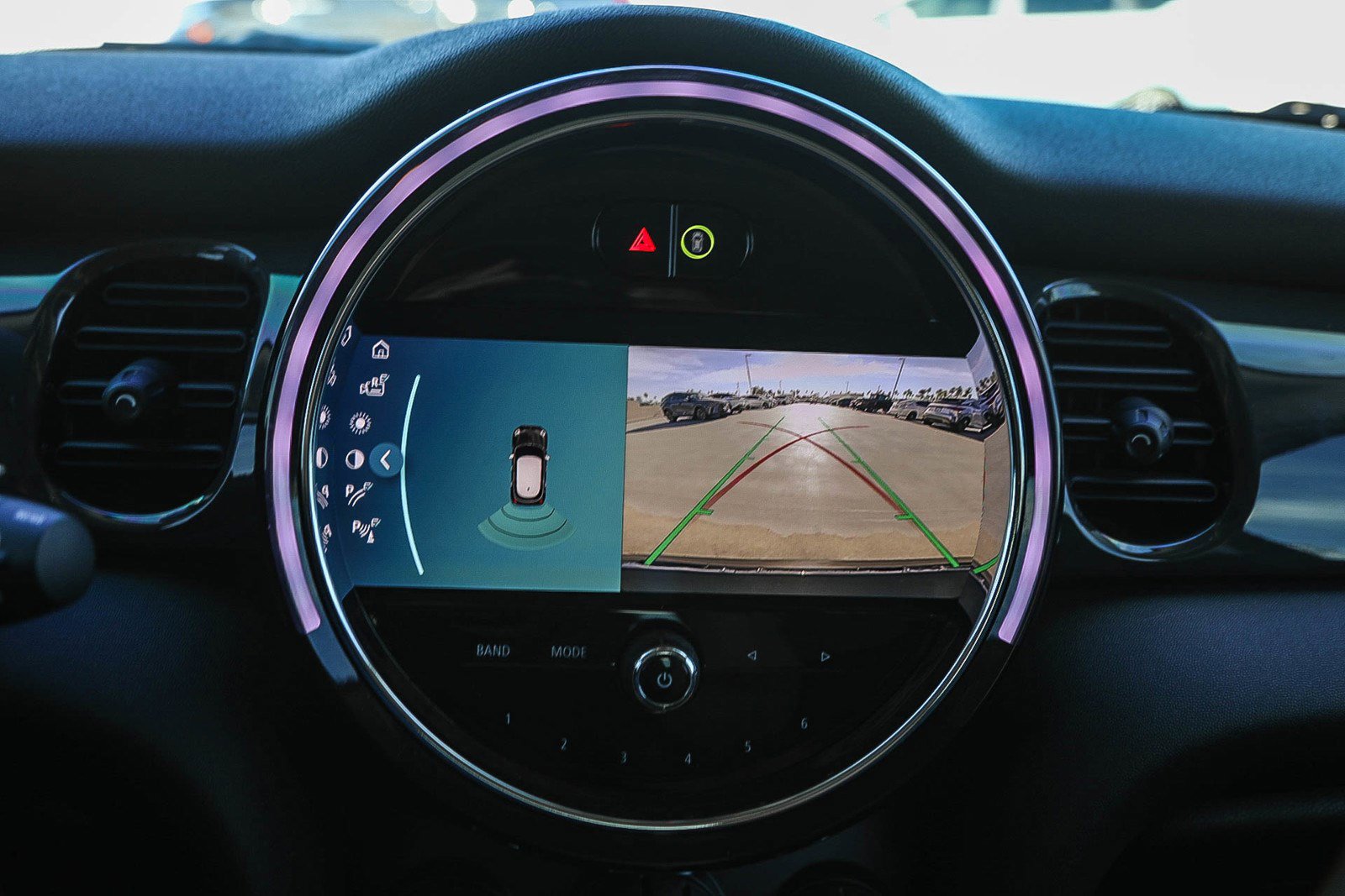 Used 2022 MINI Cooper 4-Door Hardtop image 23