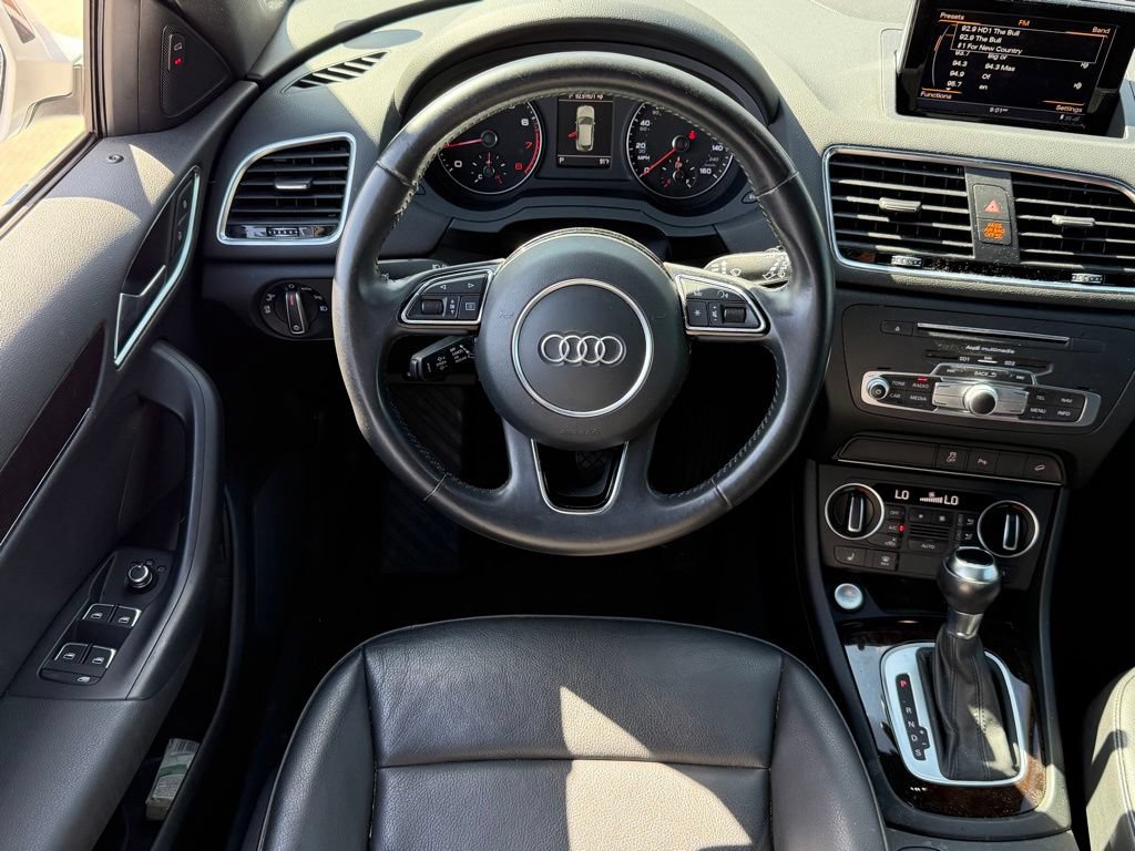 Used 2016 Audi Q3 2.0T Premium Plus w/ Technology Package FWD image 8