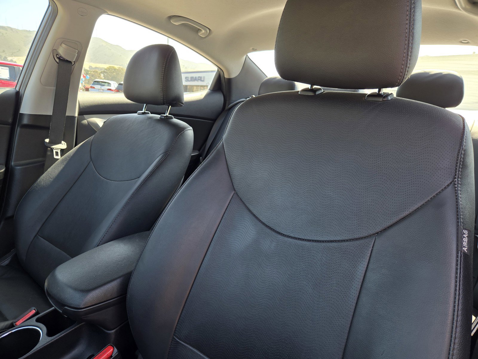 Used 2013 Hyundai Elantra Limited w/ Technology Pkg FWD image 16