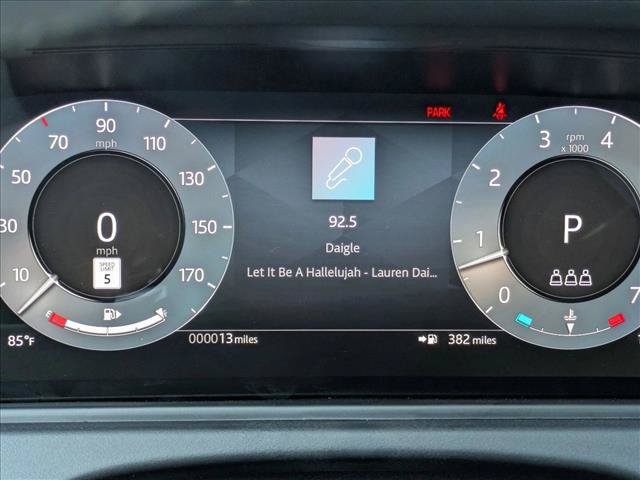 New 2026 Land Rover Range Rover Velar Dynamic SE AWD/4WD image 11