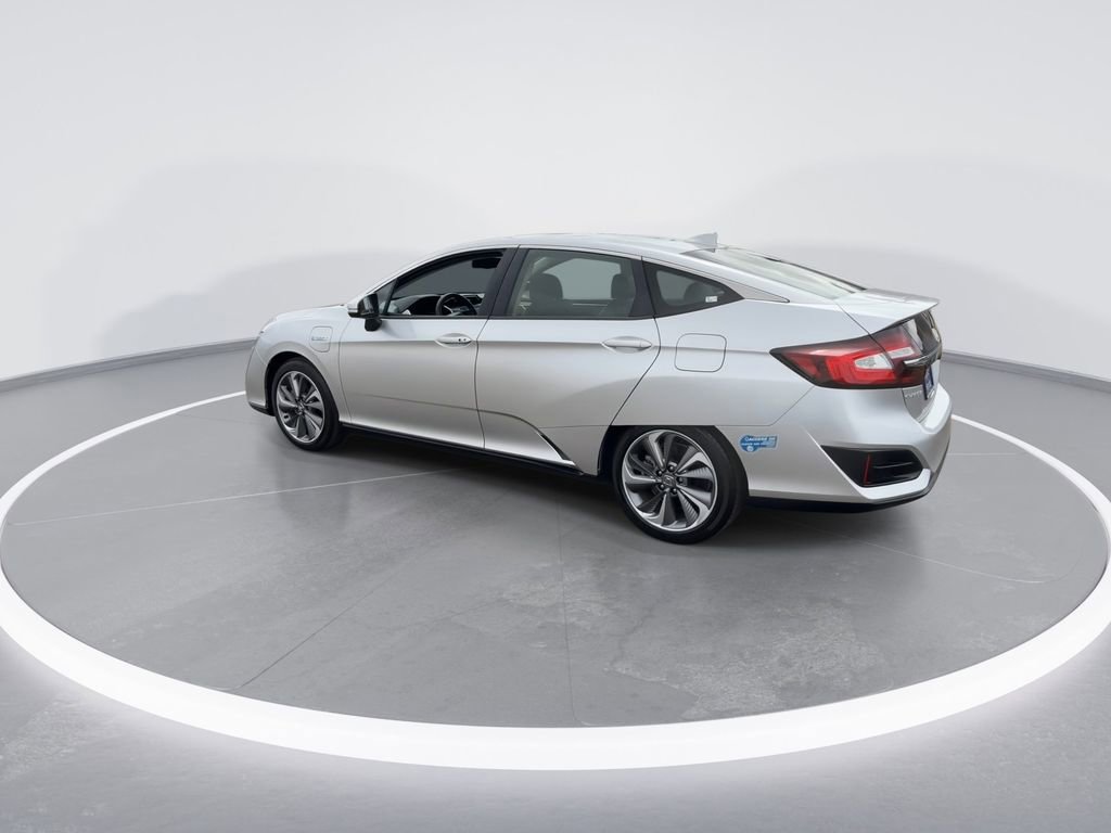 Certified 2021 Honda Clarity Plug-In Hybrid image 9