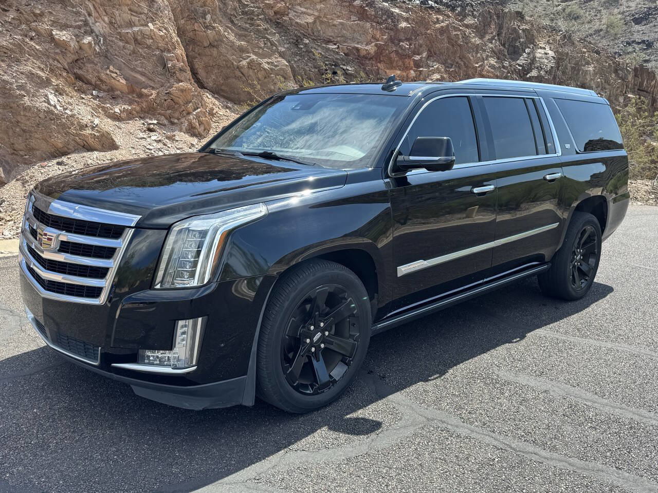 Used 2017 Cadillac Escalade ESV Premium Luxury