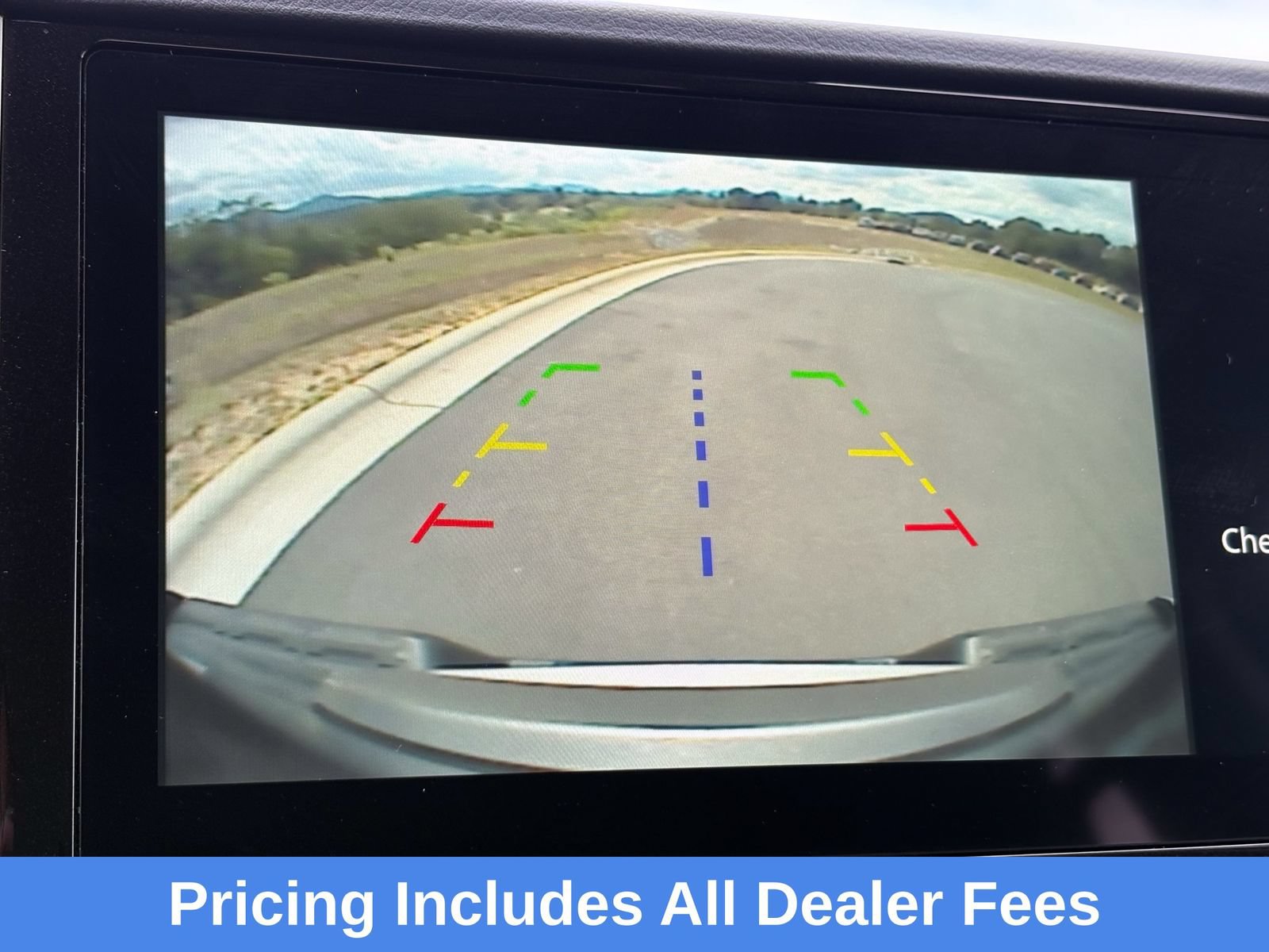 Used 2025 Nissan Frontier SV AWD/4WD image 23