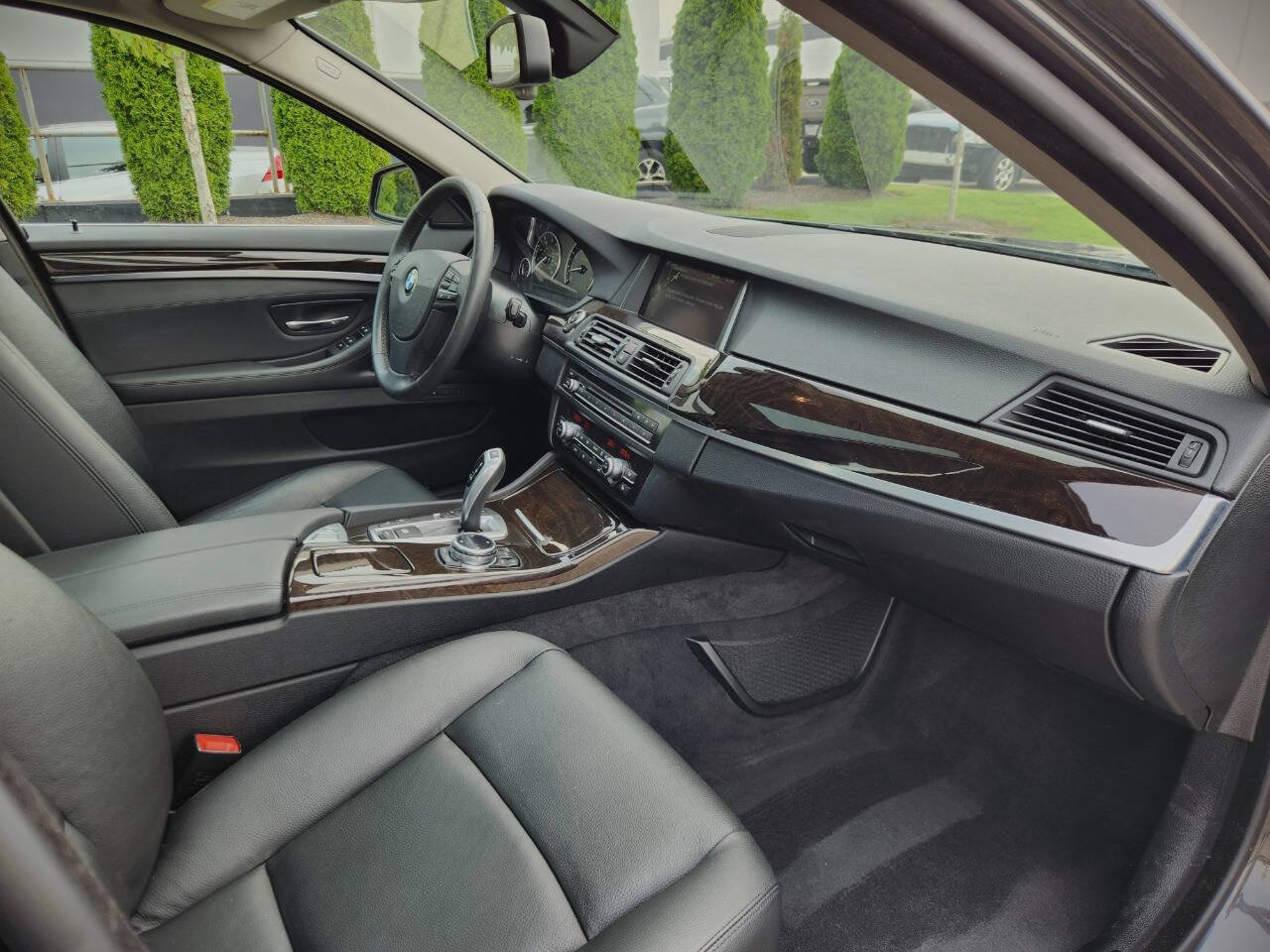 Used 2014 BMW 535i xDrive Sedan AWD/4WD image 8