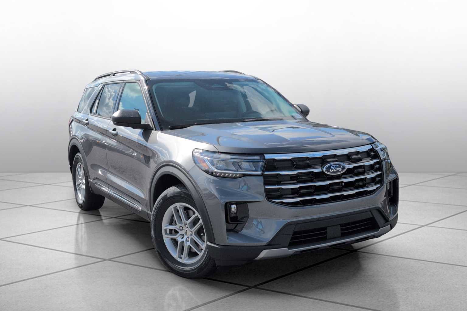 New 2025 Ford Explorer Active w/ Active Comfort Package image 12