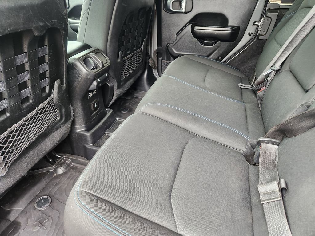 Used 2021 Jeep Wrangler Unlimited Rubicon 4xe AWD/4WD image 8