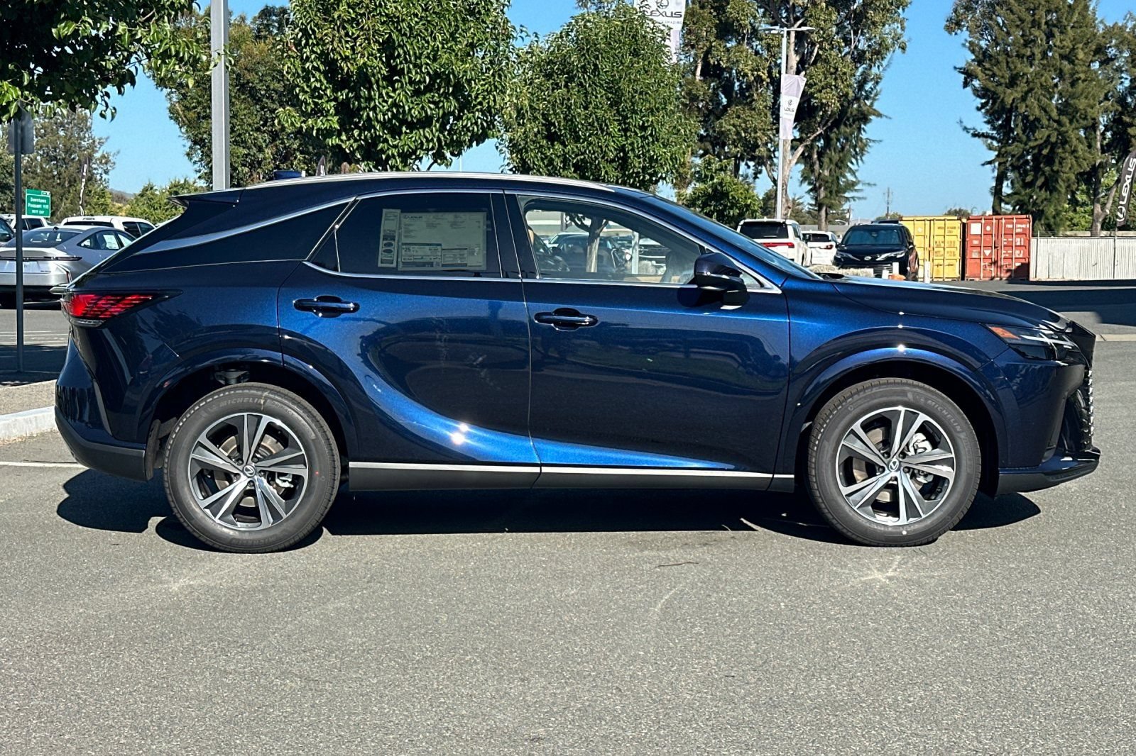 New 2026 Lexus RX 350 FWD image 3