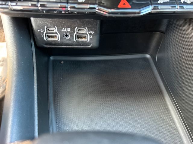 Used 2024 Dodge Durango GT image 21