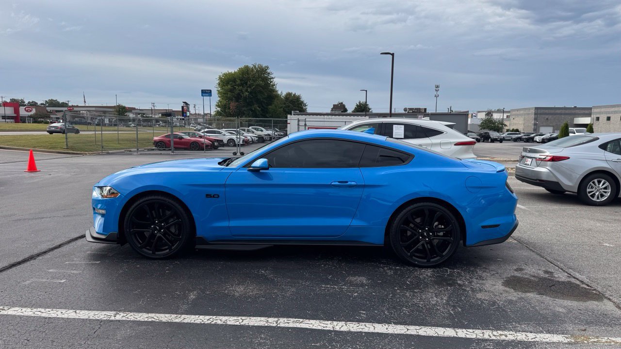 Used 2023 Ford Mustang GT Premium RWD image 7