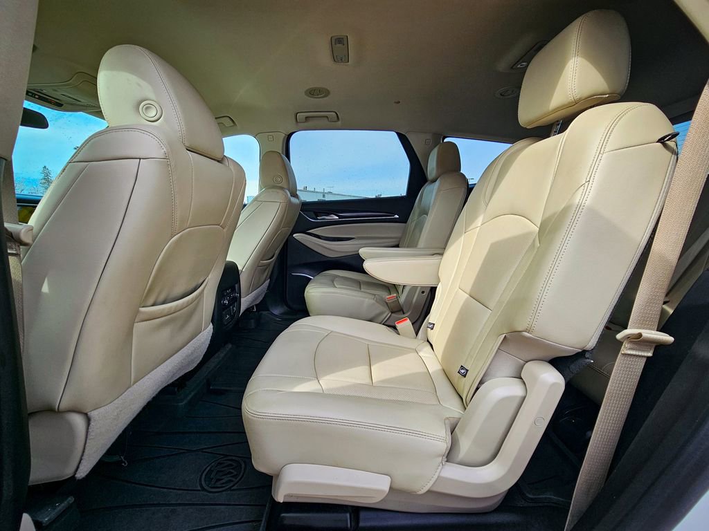 Used 2020 Buick Enclave Essence w/ Sound and Sites Package image 31