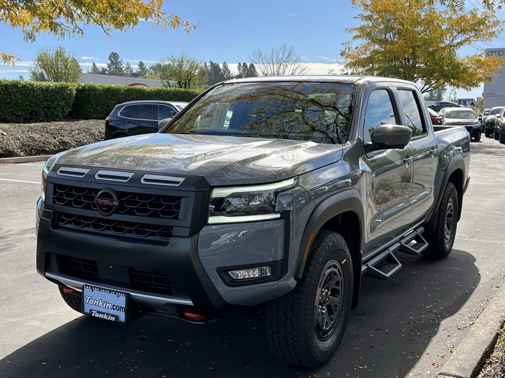 New 2026 Nissan Frontier PRO-4X w/ Pro-4x Convenience Package image 3