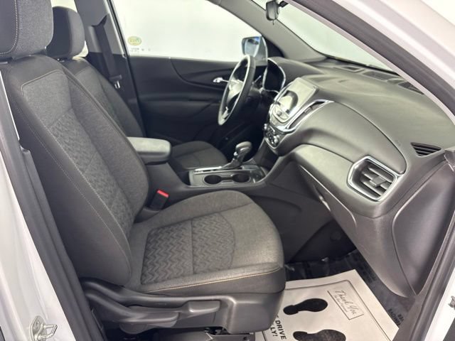 Used 2024 Chevrolet Equinox LT FWD image 28