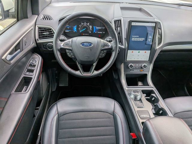 Used 2024 Ford Edge ST-Line image 15