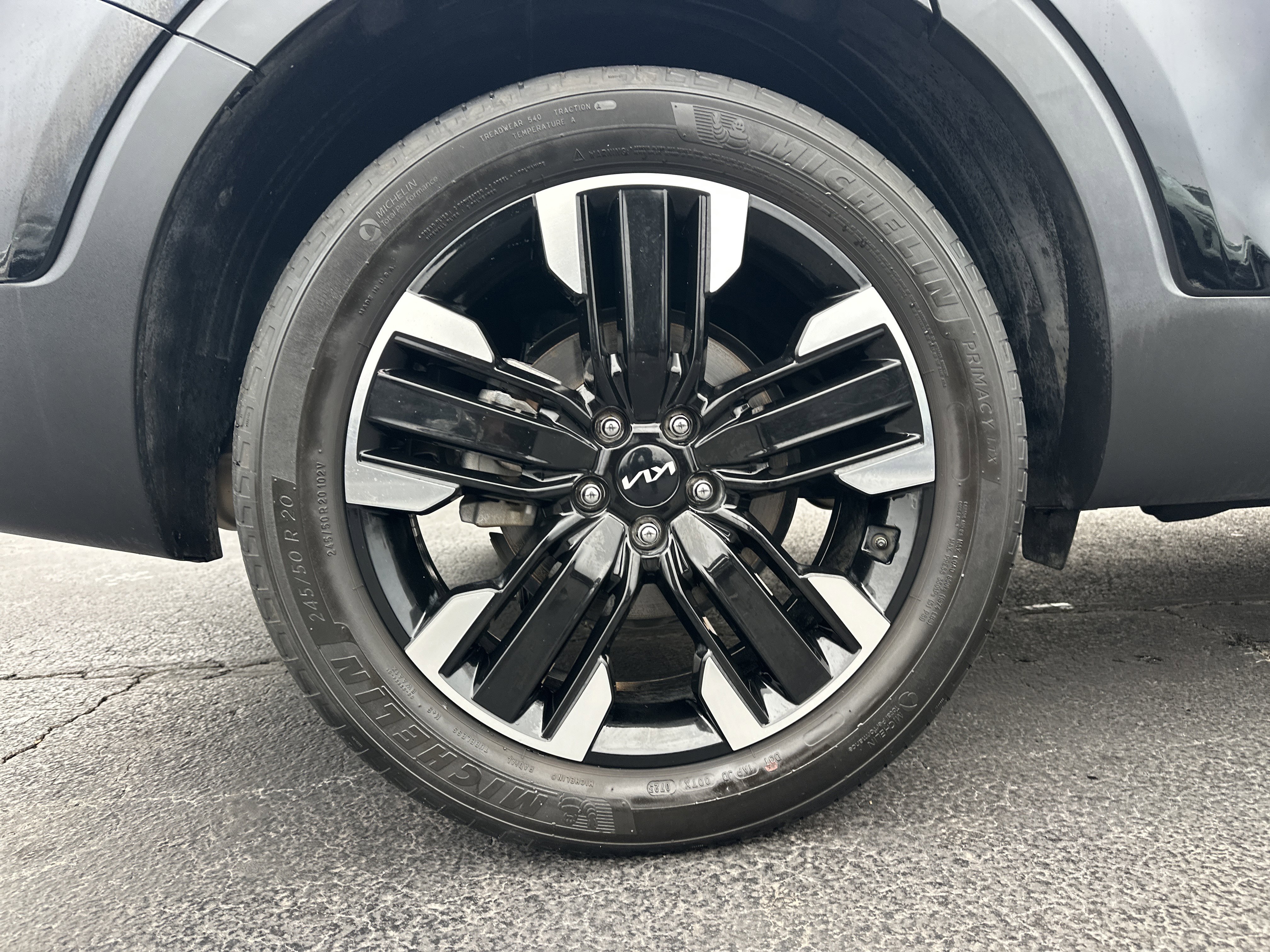 Used 2023 Kia Telluride SX Prestige image 18