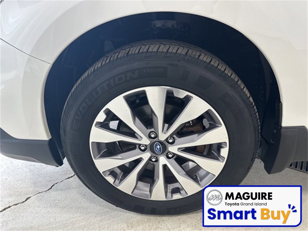 Used 2017 Subaru Outback 3.6R Touring image 23