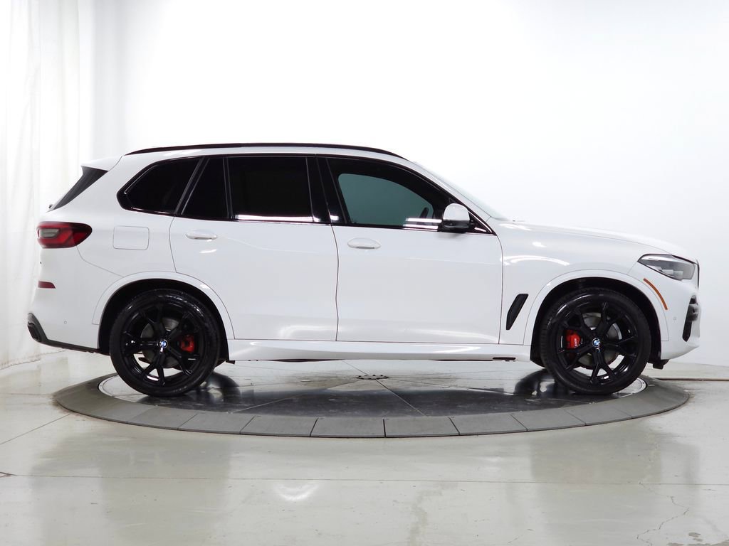 Used 2023 BMW X5 xDrive40i w/ M Sport Package AWD/4WD image 10