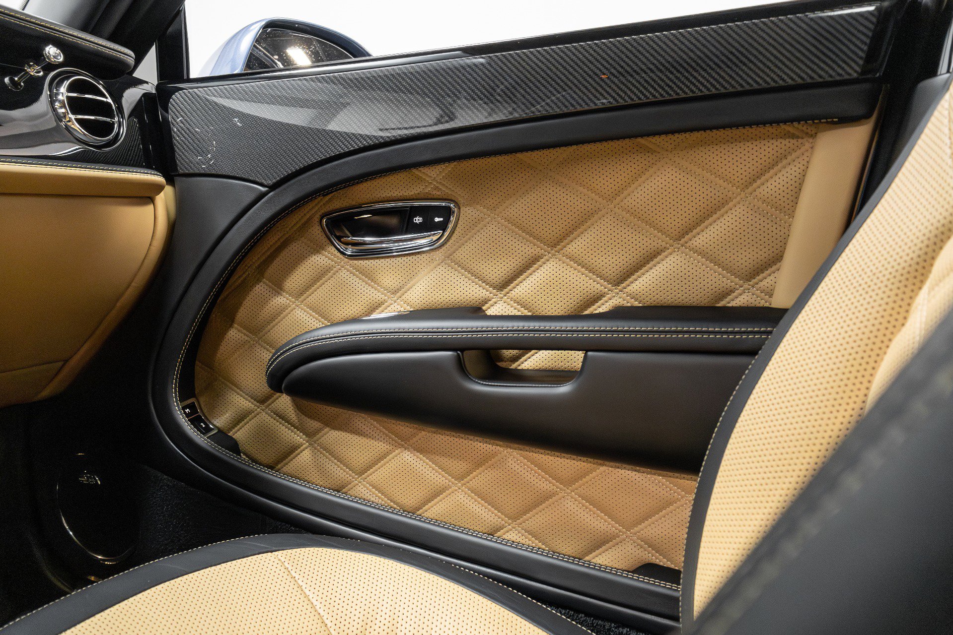 Used 2016 Bentley Mulsanne Speed image 14