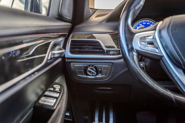 Used 2016 BMW 740i RWD image 26