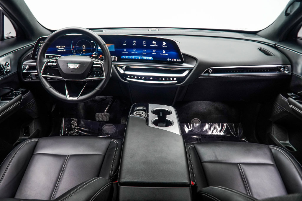 Used 2024 Cadillac Lyriq Tech w/ Driver Assist Package RWD image 5
