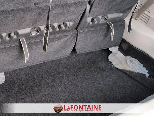 Used 2024 Chrysler Pacifica Touring-L image 27