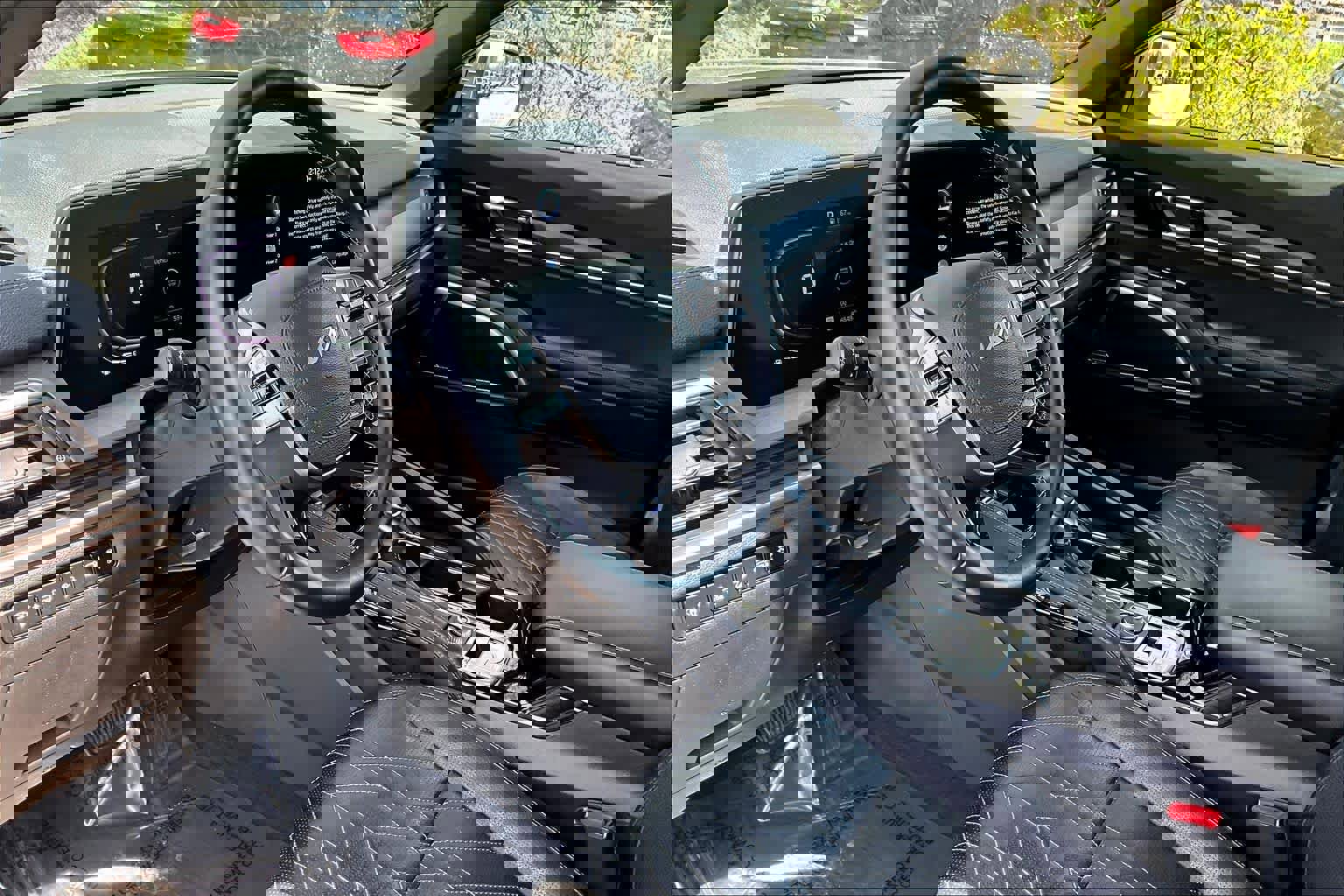 Used 2023 Kia Telluride EX X-Line image 18