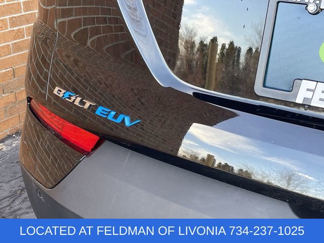 Used 2023 Chevrolet Bolt EUV LT w/ Comfort Package image 30