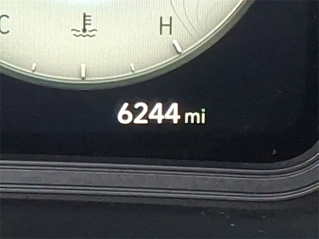 Used 2023 Hyundai Kona Limited w/ Winter Weather Package image 21