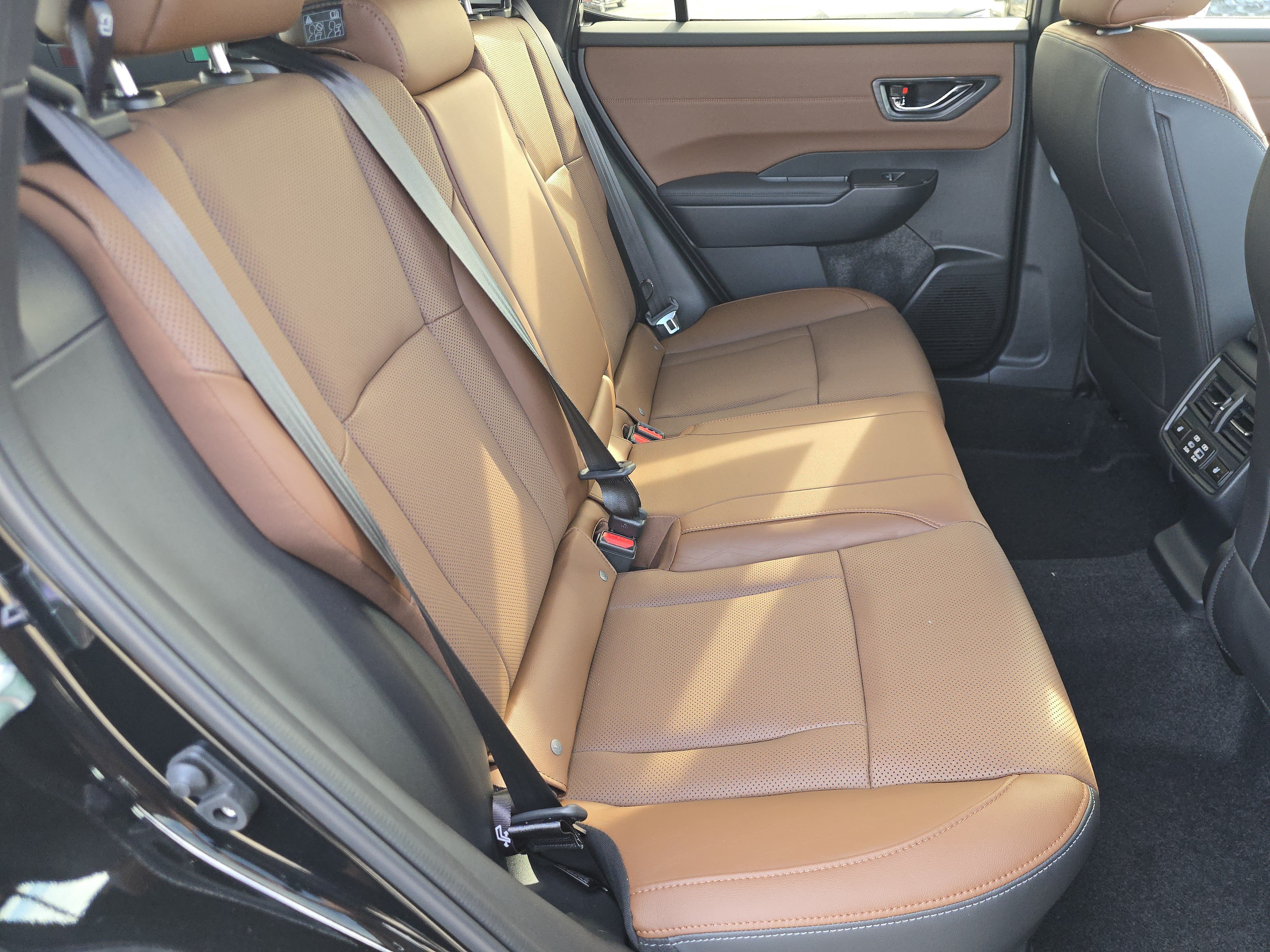 New 2026 Subaru Outback Touring AWD/4WD image 18