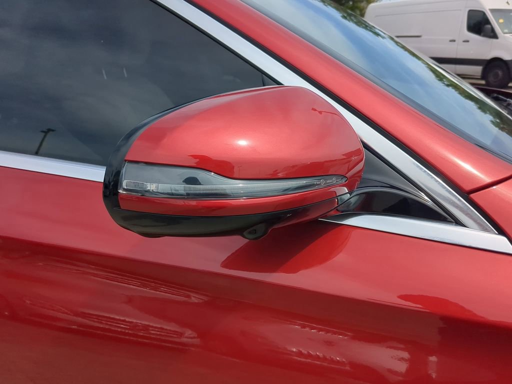 Used 2020 Mercedes-Benz E 350 Sedan image 25