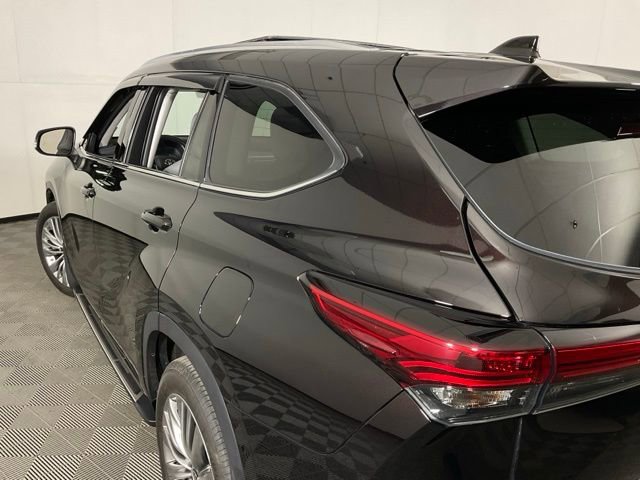 Used 2022 Toyota Highlander Platinum image 39