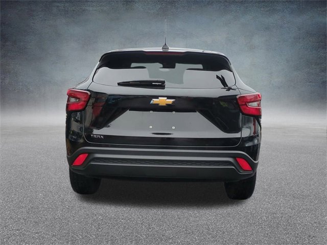 Used 2024 Chevrolet Trax LS image 8