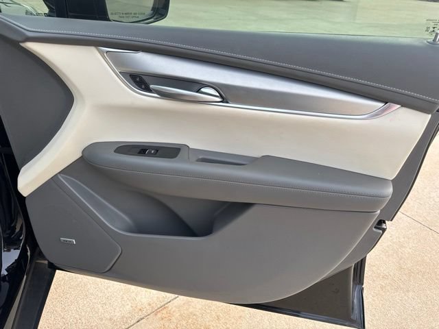 Used 2021 Cadillac XT5 Premium Luxury FWD image 15