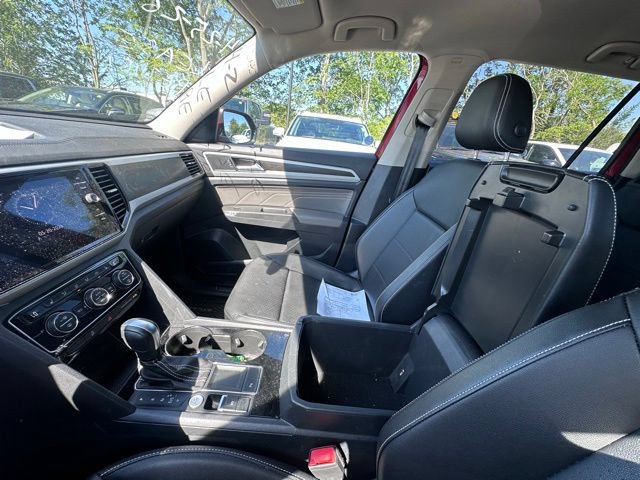 Used 2023 Volkswagen Atlas SE w/ Black Wheel Package FWD image 25