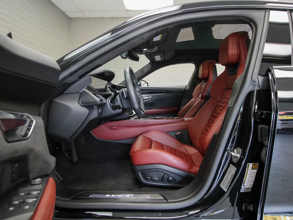 Used 2024 Audi e-tron GT Prestige AWD/4WD image 11