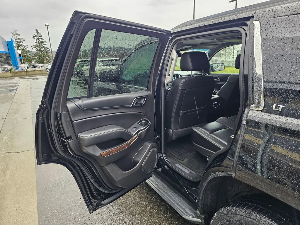 Used 2016 Chevrolet Tahoe LT AWD/4WD image 16