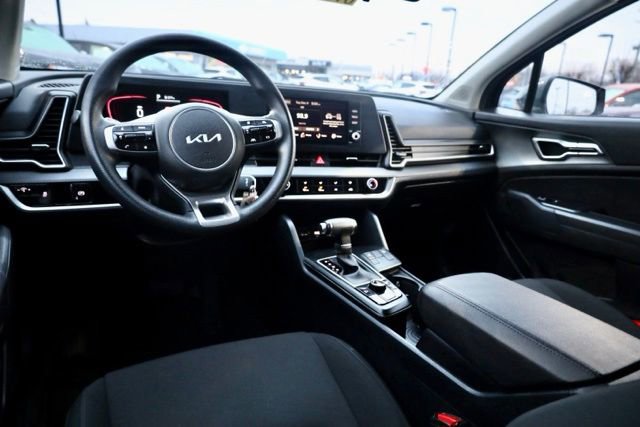 Certified 2024 Kia Sportage LX image 6