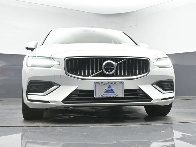 Used 2023 Volvo S60 B5 Ultimate w/ Climate Package FWD image 11