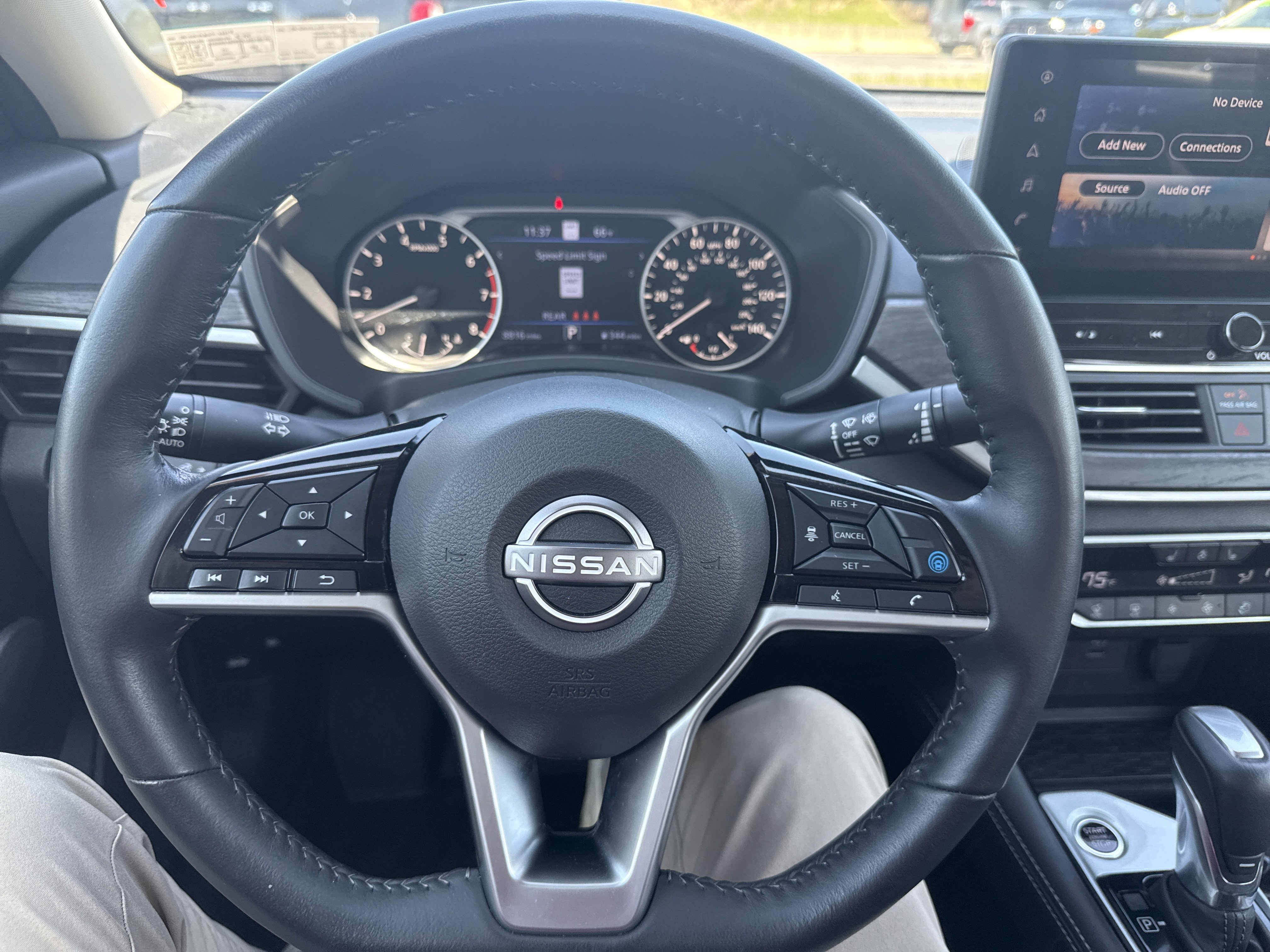 Used 2024 Nissan Altima 2.5 SL image 18