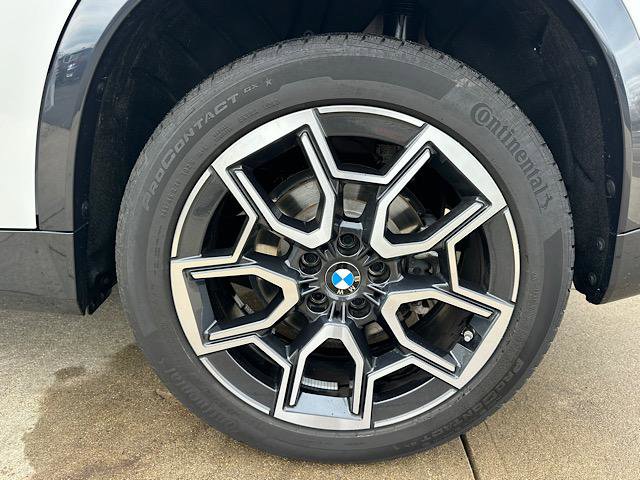 Certified 2025 BMW X1 xDrive28i w/ Premium Package image 31