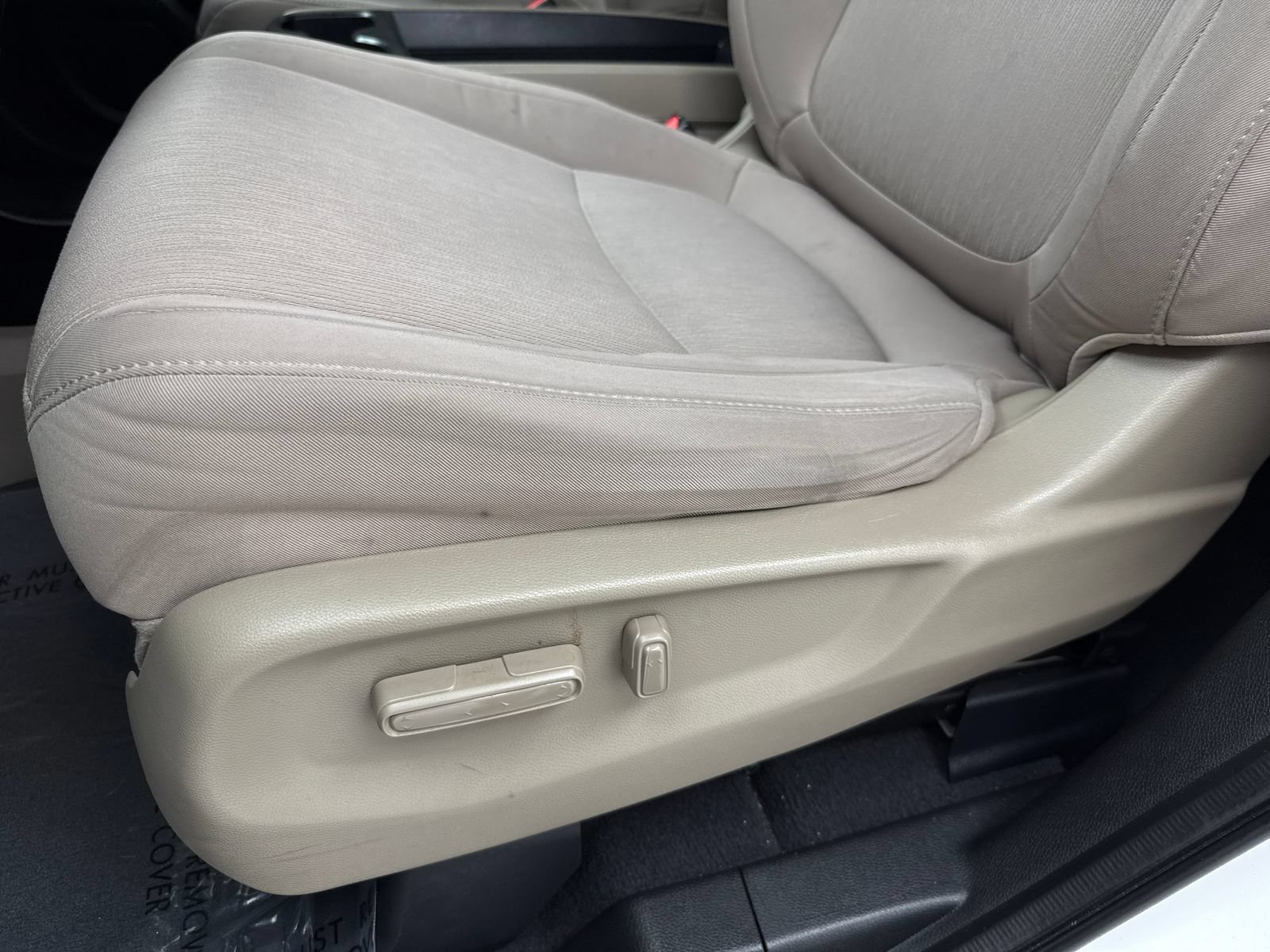 Used 2020 Honda Odyssey LX image 32