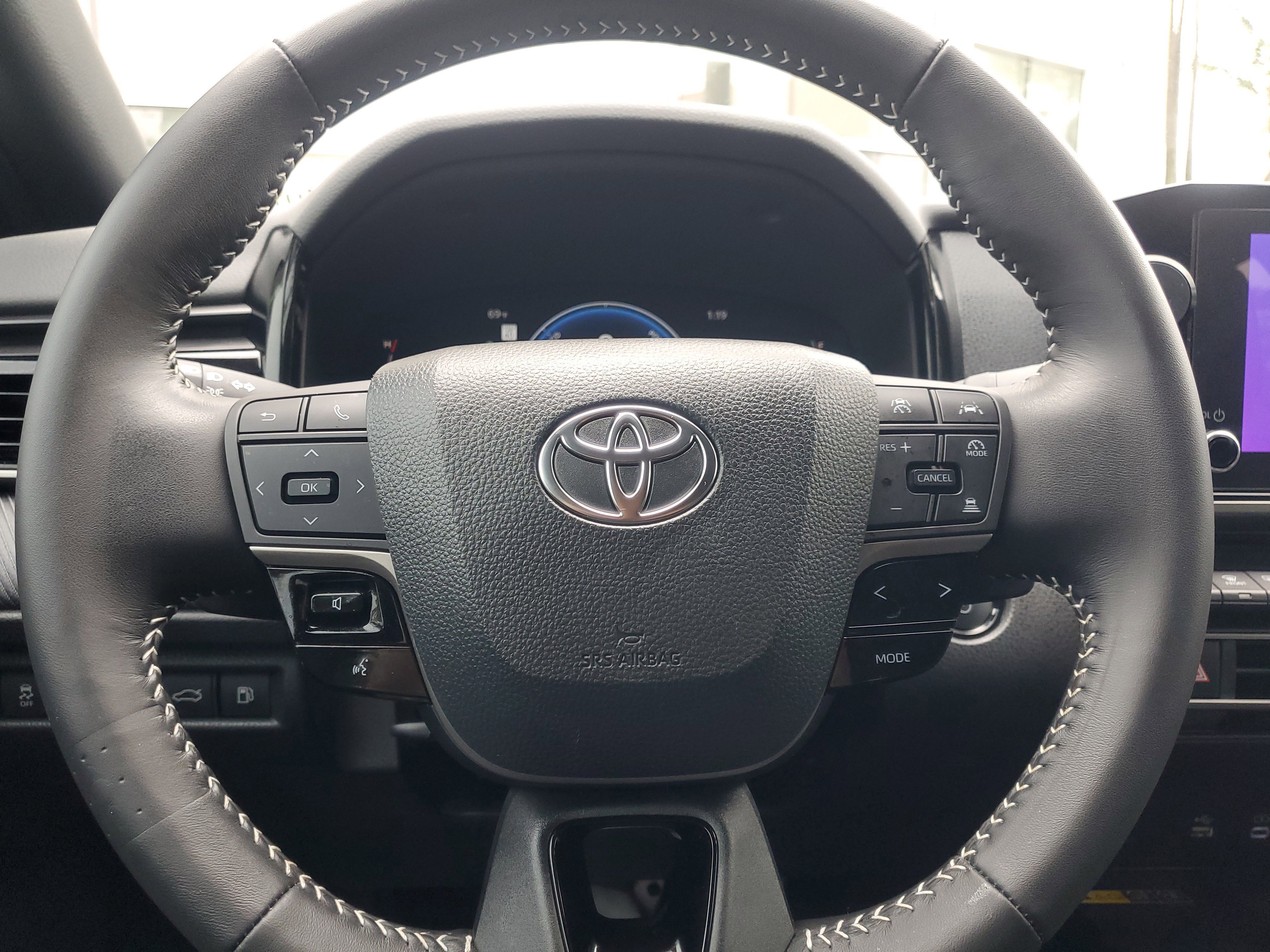 Used 2026 Toyota Camry SE image 20