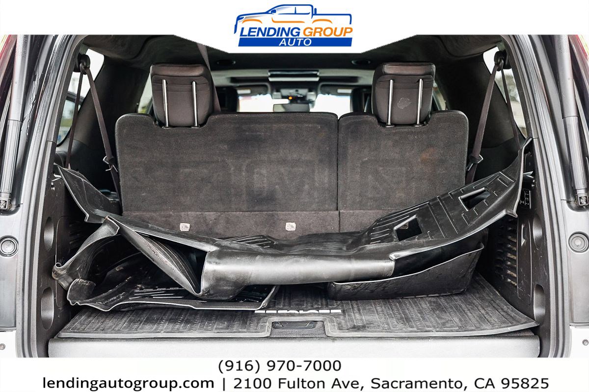 Used 2016 Cadillac Escalade ESV Platinum image 26