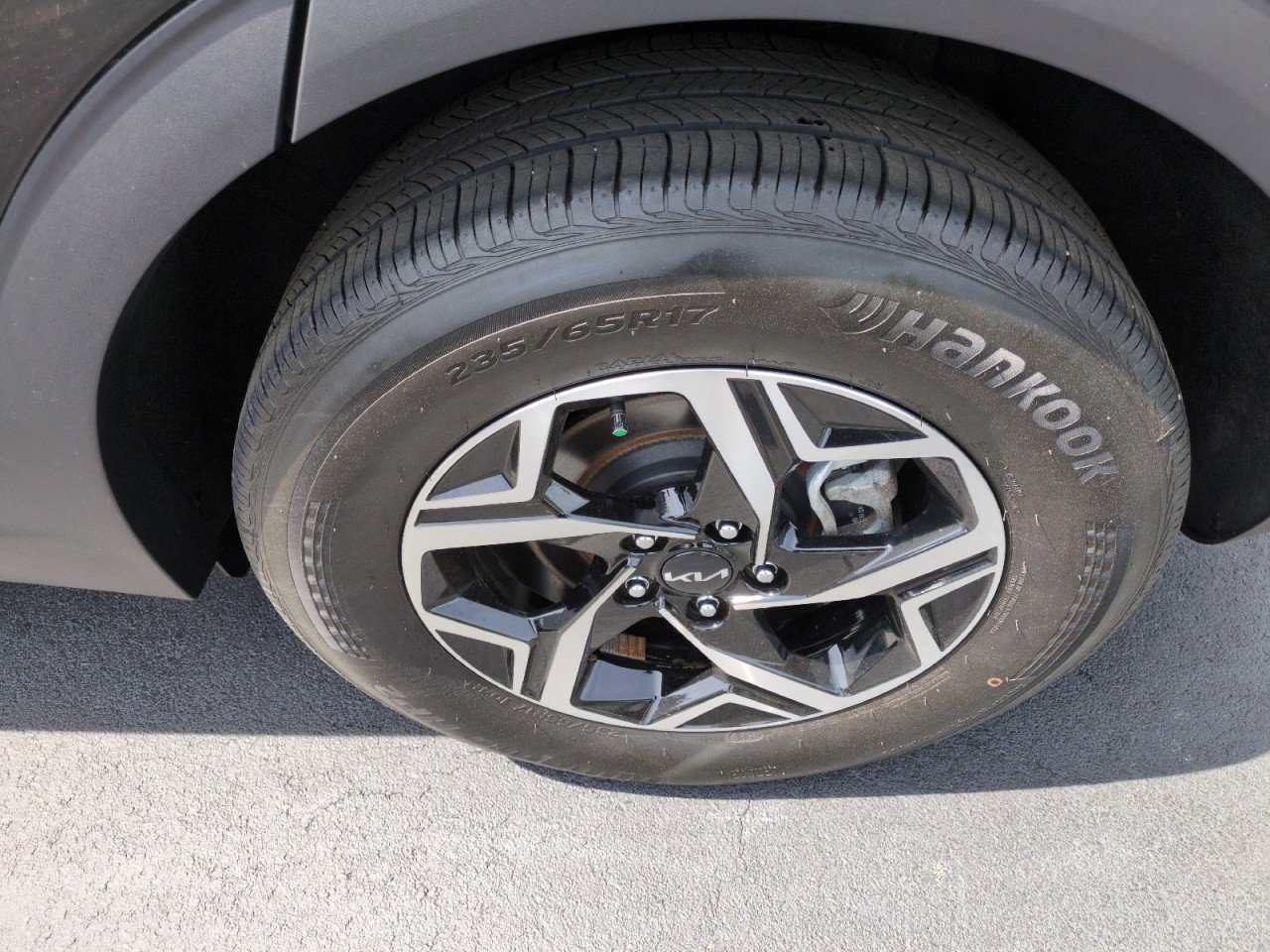 Used 2024 Kia Sportage LX AWD/4WD image 11