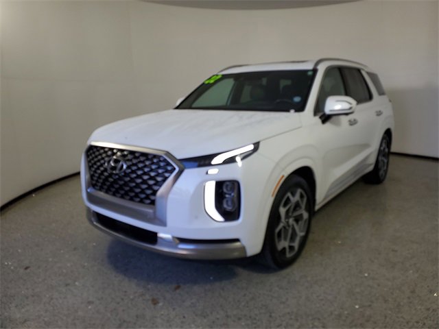 Used 2022 Hyundai Palisade Calligraphy image 2