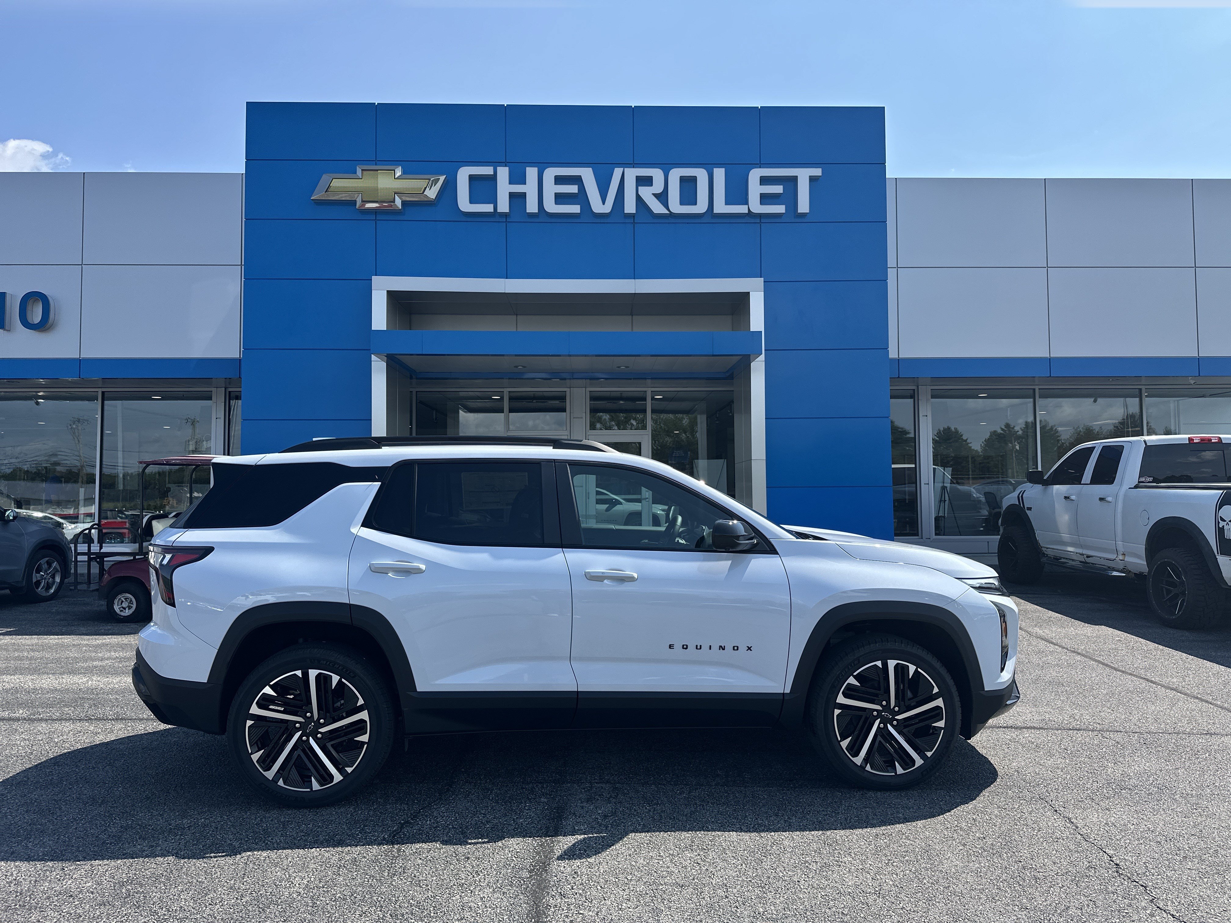 New 2027 Chevrolet Equinox RS w/ Safety and Technology Package AWD/4WD image 1