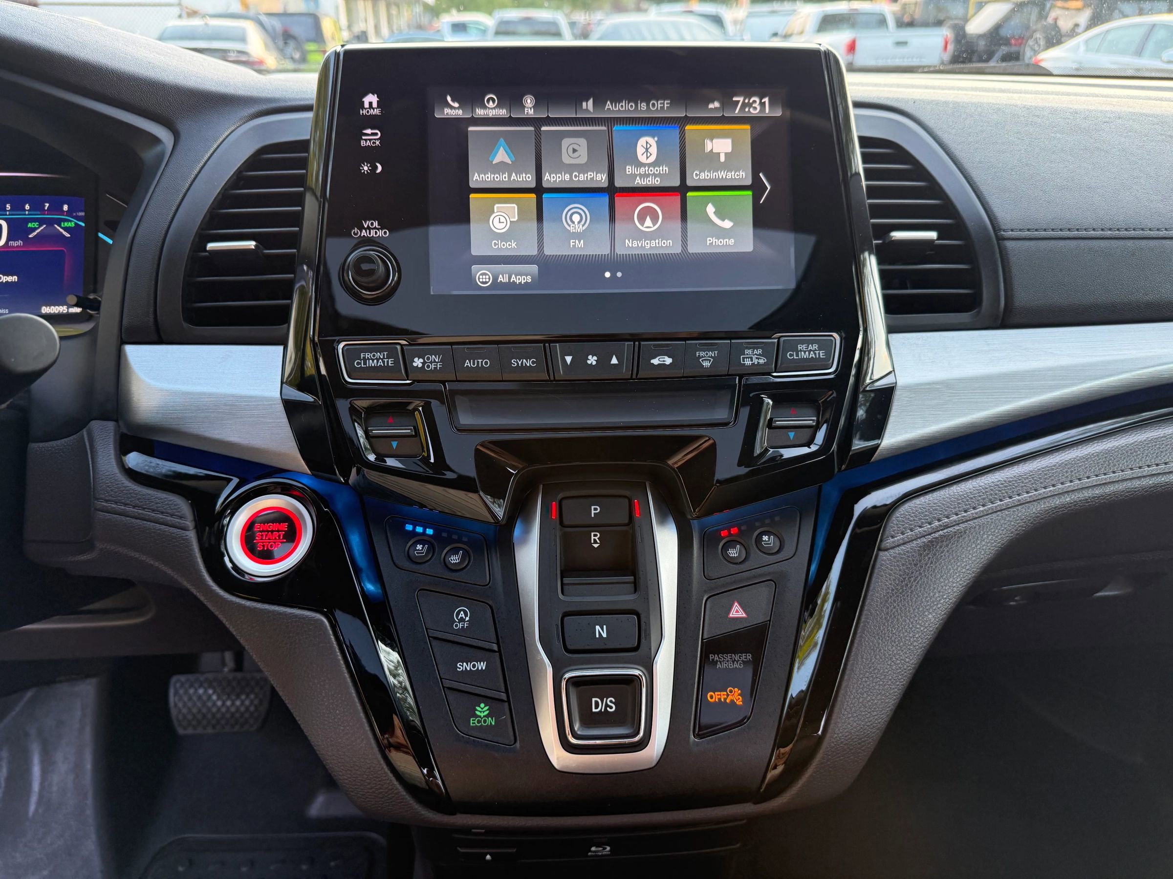 Used 2020 Honda Odyssey Elite image 17